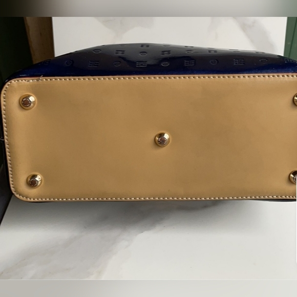 ARCADIA ITALIAN LEATHER SHOULDER BAG SATCHEL - Picture 6 of 9